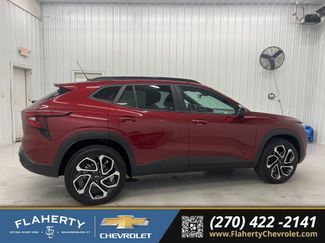 Used 2025 Chevrolet Trax RS video 2