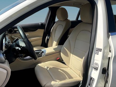 Used 2015 Mercedes-Benz C 300 4MATIC Sedan image 20