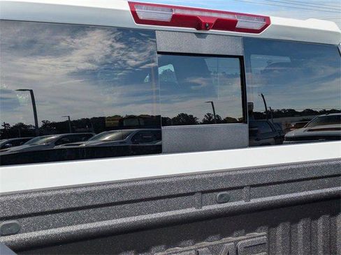 New 2026 GMC Sierra 2500 Denali image 15