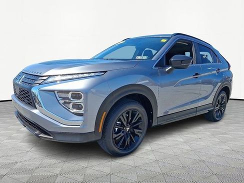 Used 2024 Mitsubishi Eclipse Cross LE AWD/4WD image 3
