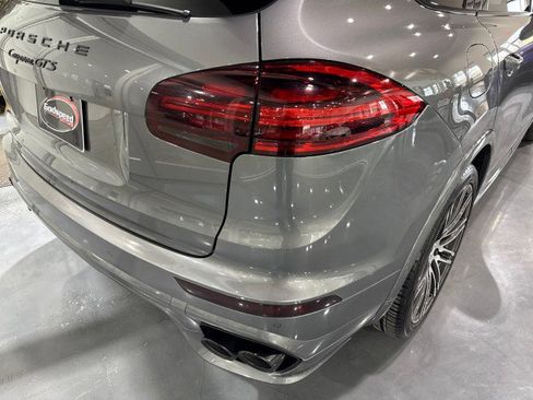 Used 2017 Porsche Cayenne GTS w/ Premium Package image 42