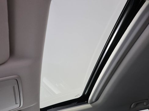 Used 2025 Honda CR-V EX image 22