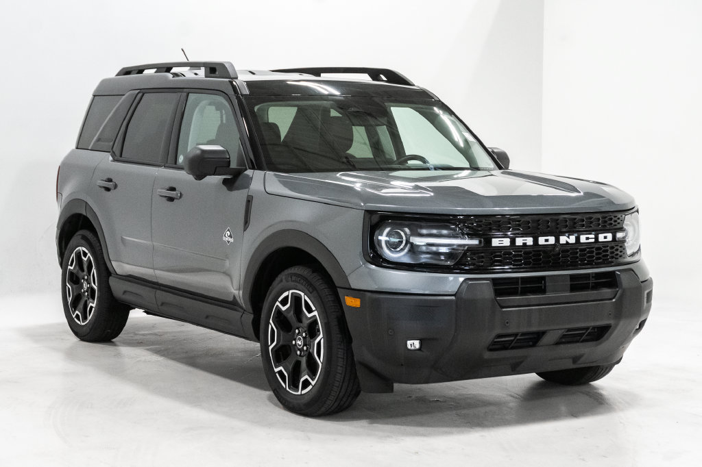 Used 2025 Ford Bronco Sport Outer Banks w/ Outer Banks Tech Package+ AWD/4WD image 6