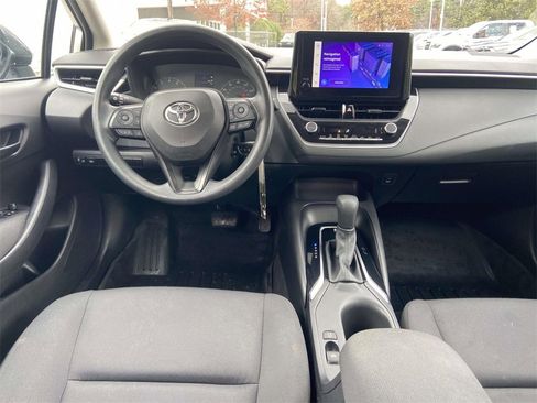 Used 2023 Toyota Corolla LE image 10