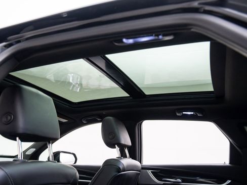 Used 2023 Cadillac XT5 Premium Luxury w/ Technology Package image 25