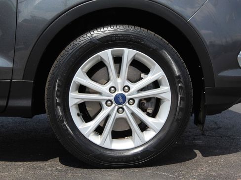 Used 2018 Ford Escape SE w/ SE Sync 3 Package image 25