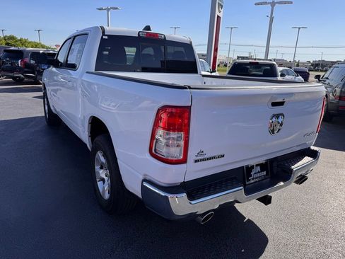 Used 2022 RAM 1500 Big Horn AWD/4WD image 3
