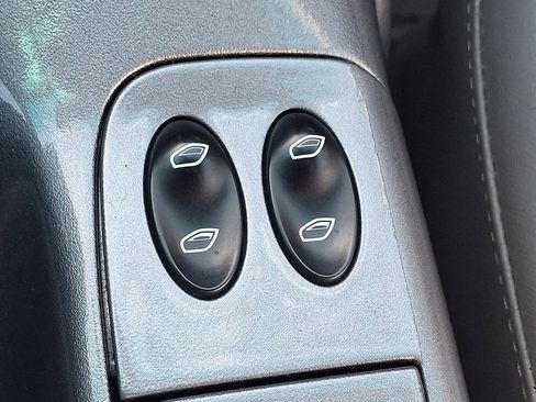 Used 2003 Porsche 911 Targa image 20