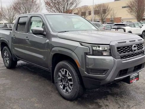 New 2026 Nissan Frontier SV image 4