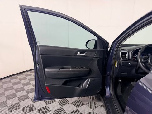 Used 2019 Kia Sportage LX FWD image 26
