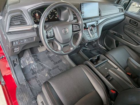 Used 2025 Honda Odyssey Sport-L image 14
