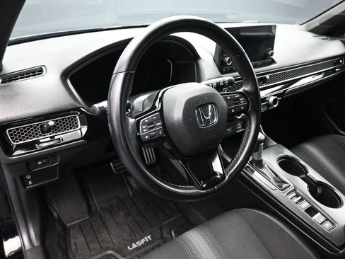 Used 2024 Honda Civic Sport image 13