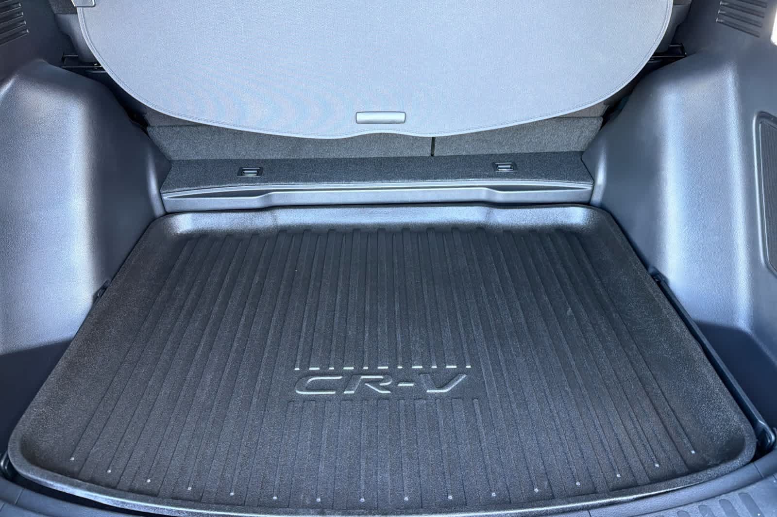 Used 2021 Honda CR-V Touring image 16