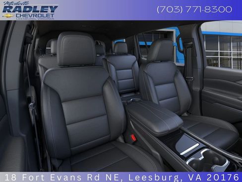 New 2026 Chevrolet Traverse LT image 18