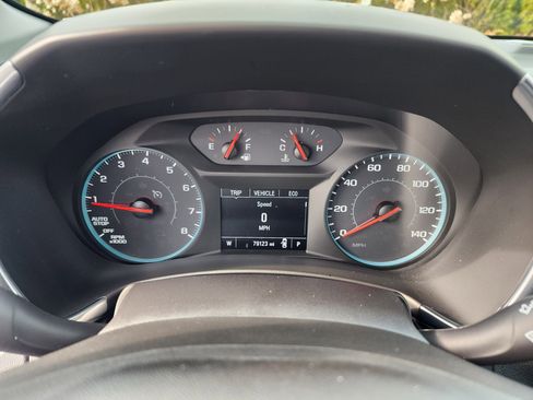 Used 2018 Chevrolet Equinox LT image 31