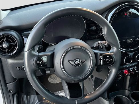 Used 2024 MINI Cooper S image 11