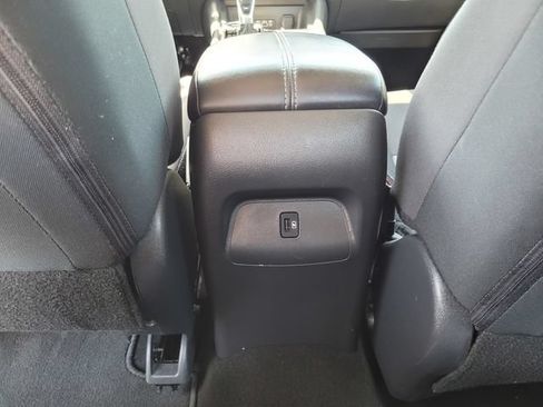 Certified 2024 Nissan Sentra SV FWD image 17