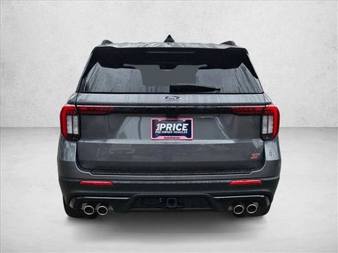 Certified 2025 Ford Explorer ST image 7