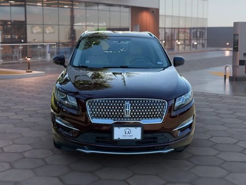 Used 2019 Lincoln MKC Select w/ Select Plus Package FWD image 9