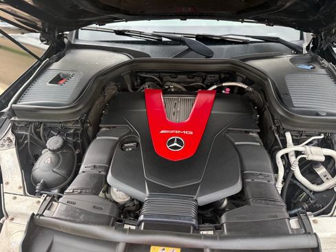Used 2021 Mercedes-Benz GLC 43 AMG 4MATIC image 39