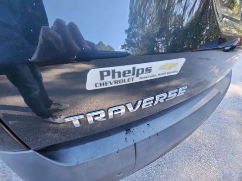 Certified 2021 Chevrolet Traverse LT image 35