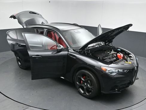 New 2026 Alfa Romeo Stelvio Sprint w/ Convenience Package image 51