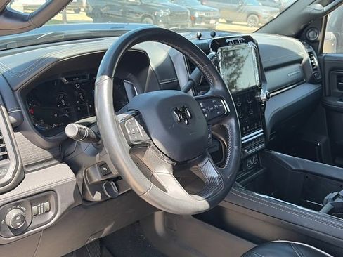 Used 2023 RAM 2500 Limited AWD/4WD image 14