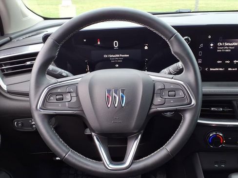 Used 2024 Buick Encore GX Preferred image 22