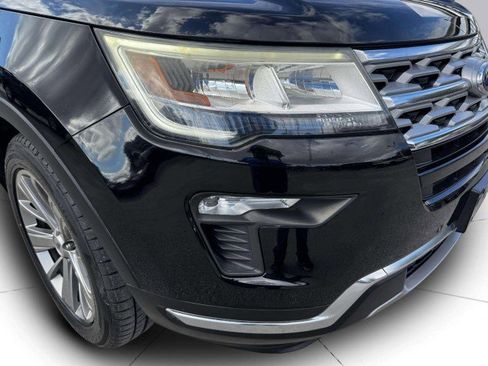 Used 2018 Ford Explorer Limited image 10