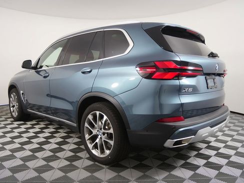 Certified 2025 BMW X5 xDrive40i image 5