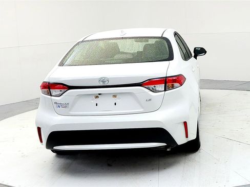 Certified 2020 Toyota Corolla LE image 5