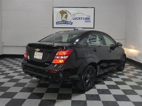 Used 2019 Chevrolet Sonic Premier FWD image 10
