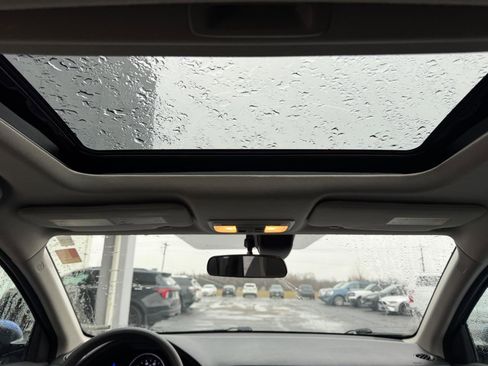 Used 2022 Honda HR-V EX image 10