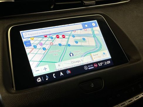 Used 2023 Cadillac XT4 Premium Luxury image 29