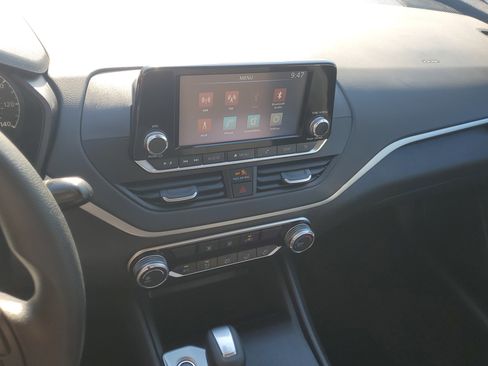 Certified 2024 Nissan Altima 2.5 S image 24