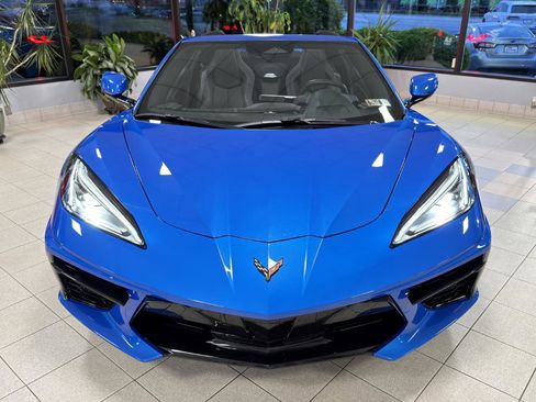 Used 2025 Chevrolet Corvette Stingray Convertible w/ 1LT RWD image 9