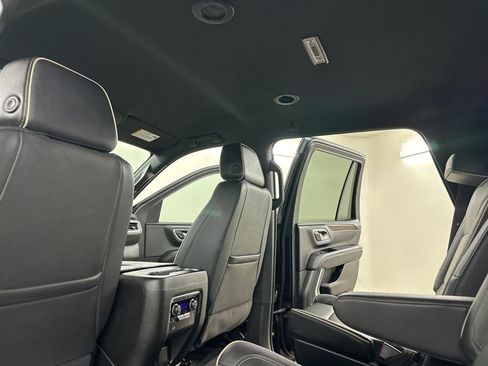 Used 2024 Chevrolet Tahoe Premier image 29