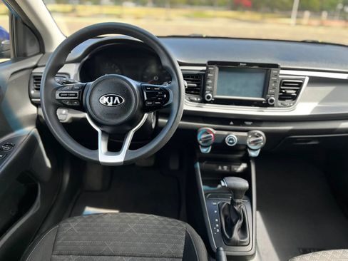Used 2019 Kia Rio S FWD image 14