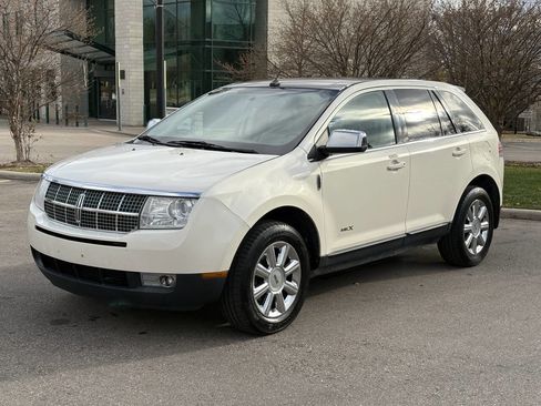 Used 2008 Lincoln MKX AWD image 3