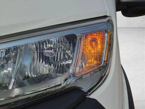 Used 2025 RAM ProMaster 3500 w/ Convenience Group FWD image 9