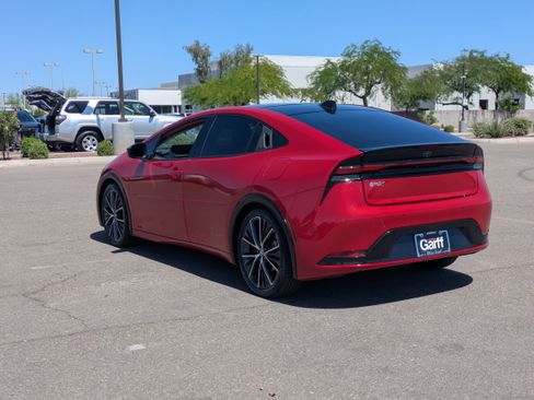 Used 2023 Toyota Prius Limited image 3