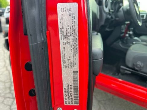 Used 2025 Jeep Wrangler Sport AWD/4WD image 22