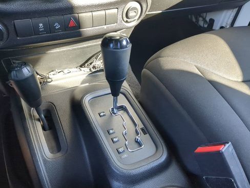 Used 2014 Jeep Wrangler Sport image 23