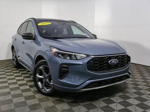 Used 2023 Ford Escape ST-Line w/ Tech Pack #1 image 3