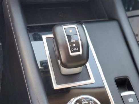 Used 2024 Mitsubishi Outlander SE image 27