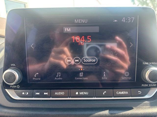 Used 2023 Nissan Rogue SV AWD/4WD image 19