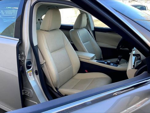 Used 2017 Lexus ES 350 image 9