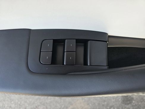 Used 2024 Tesla Model 3 Long Range RWD image 30