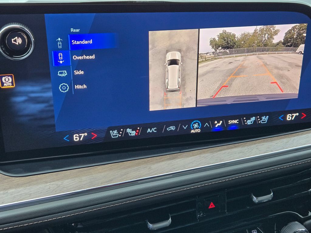 New 2026 Chevrolet Tahoe High Country AWD/4WD image 15