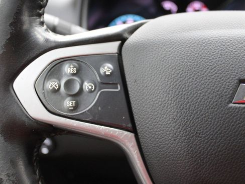 Used 2022 Chevrolet Colorado LT w/ Fleet Safety Package RWD image 18